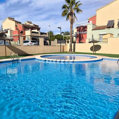 Pool Av Mancha Torrevieja