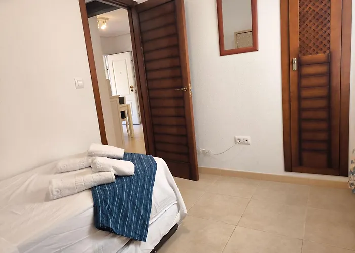 Apartment Pool Av Mancha